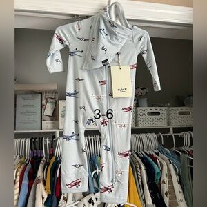 KyteBaby Vintage Planes Romper with Bib